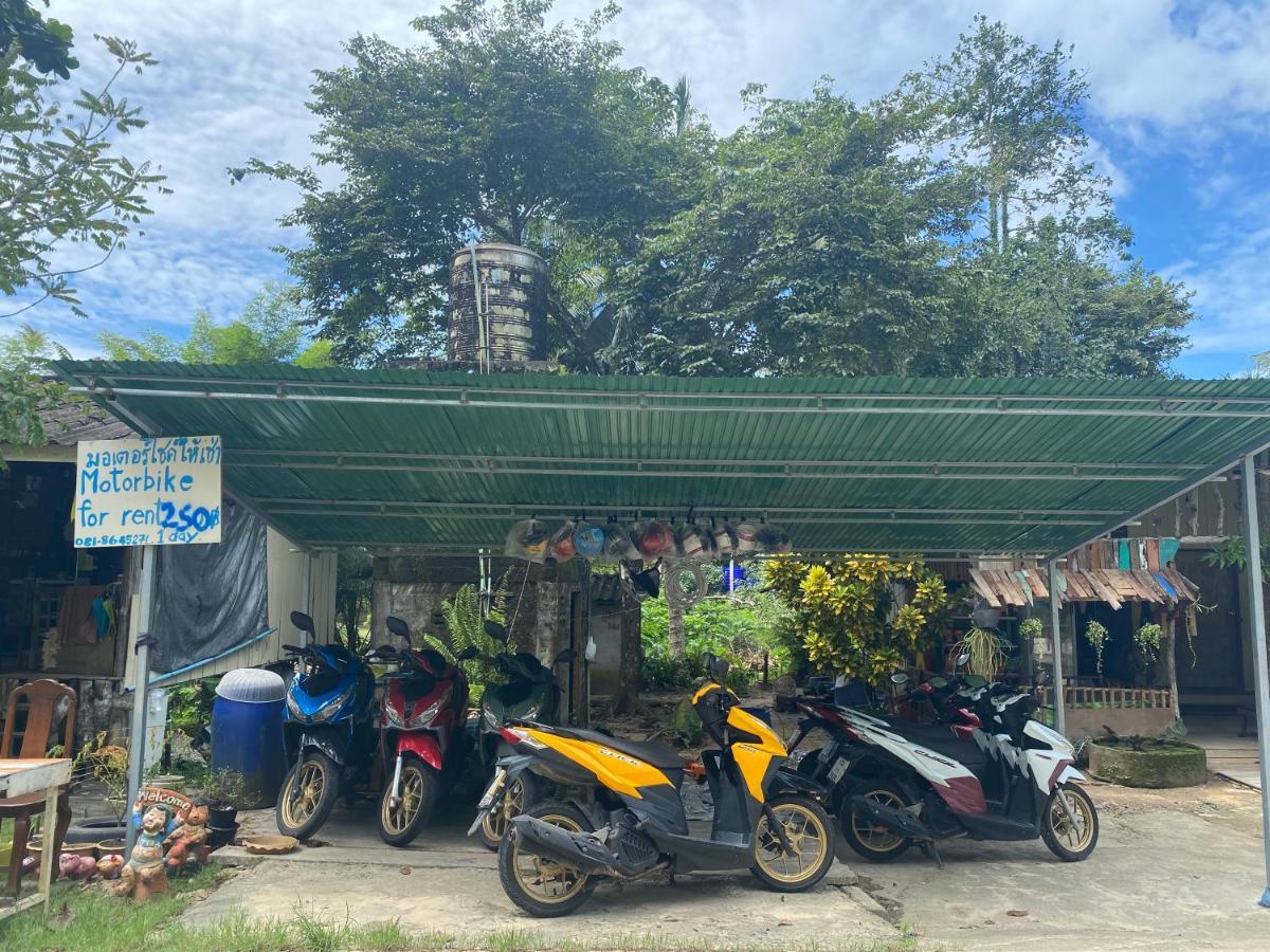 Baan Rabieng Talay Homestayบ้านระเบียงทะเล โฮมสเตย์เกาะกูด Ko Kut Eksteriør billede